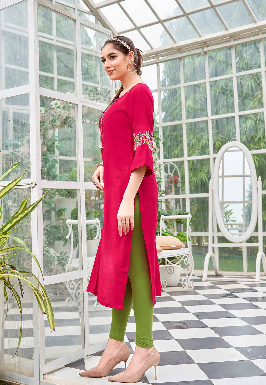 Floral Embroidered Flared Sleeves Thread Work Thread Work Kurti-ZAREENA