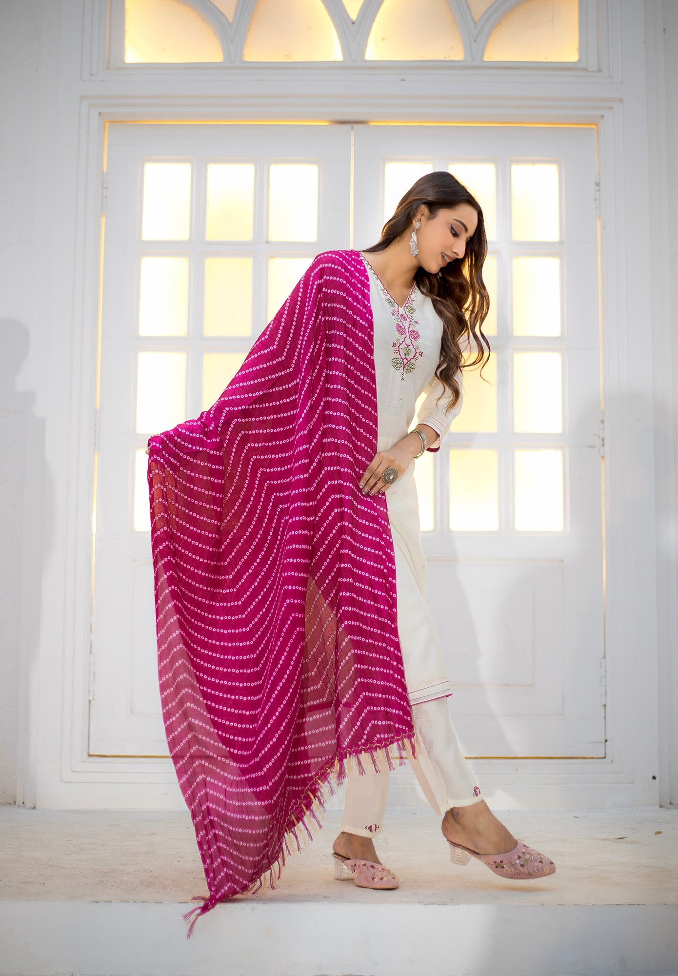 Women Viscos Weaving Straight Kurta With Pant And Dupatta Suit Set -NIKITA