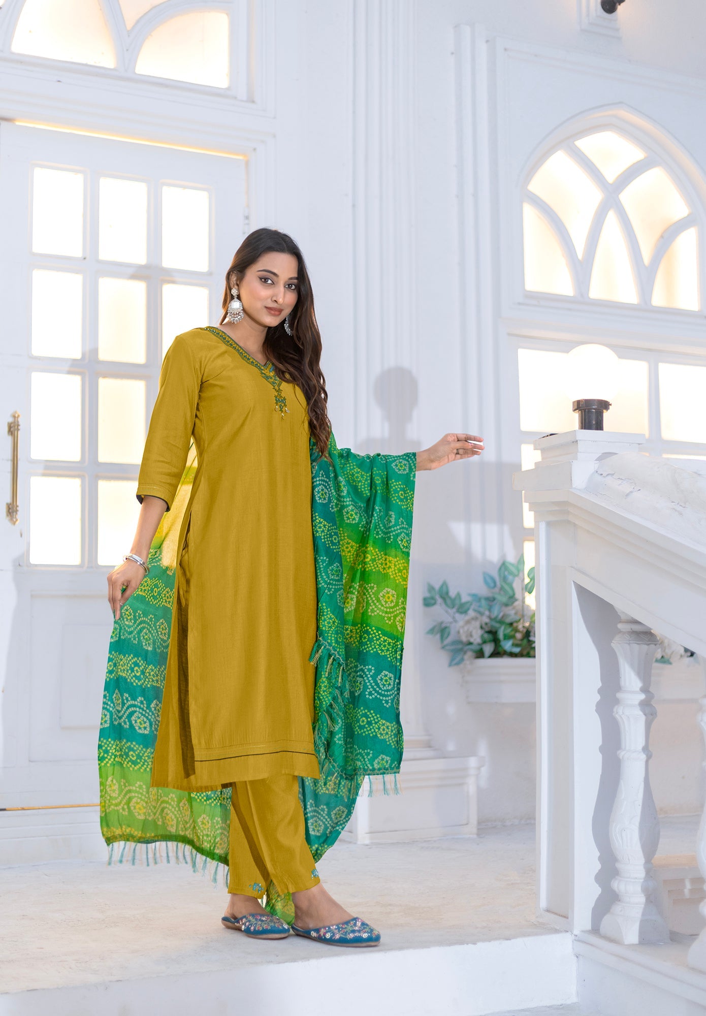Women Viscos Weaving Straight Kurta With Pant And Dupatta Suit Set-NIKITA