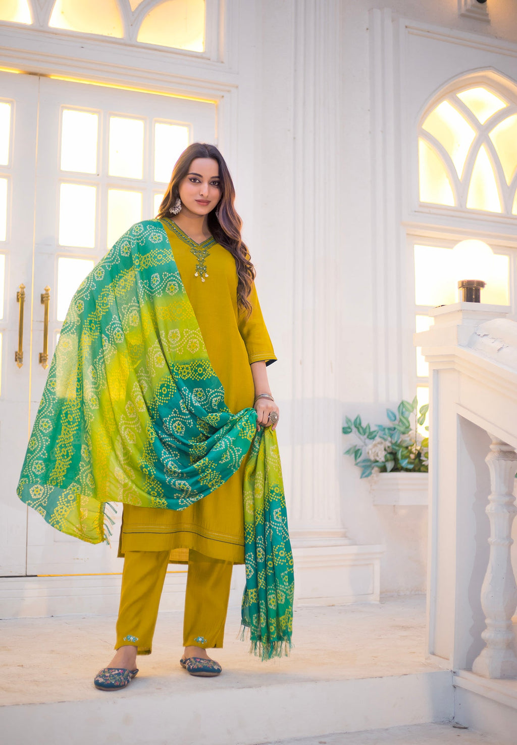 Women Viscos Weaving Straight Kurta With Pant And Dupatta Suit Set-NIKITA