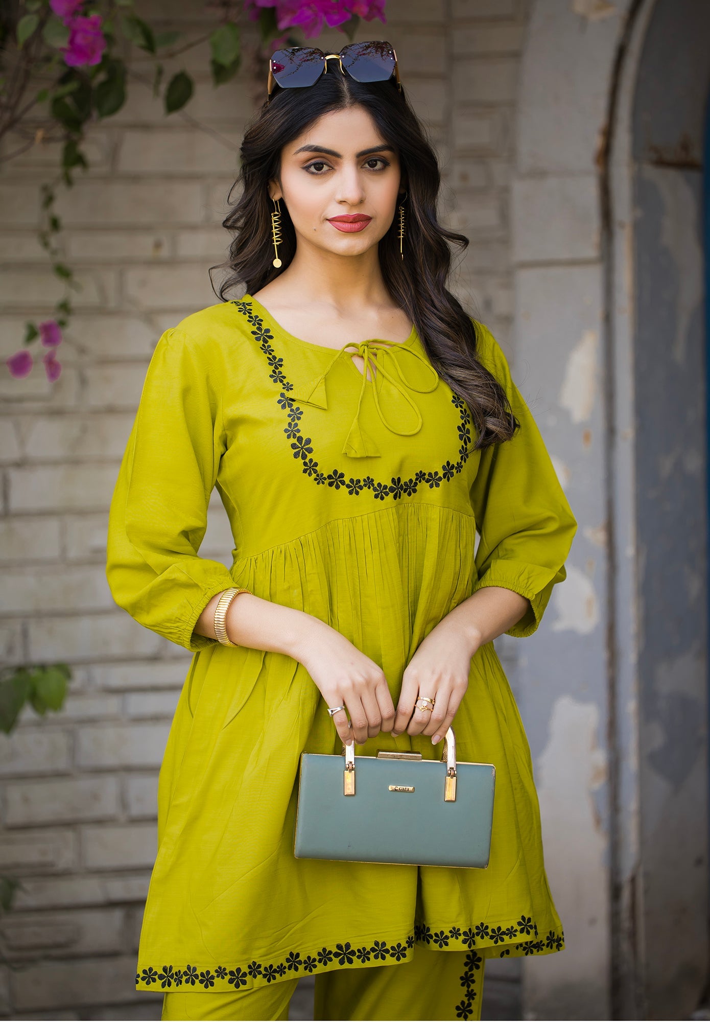 Women Rayon Comfortable and Stylish Kurta & Palazzo Set-ROZELLA