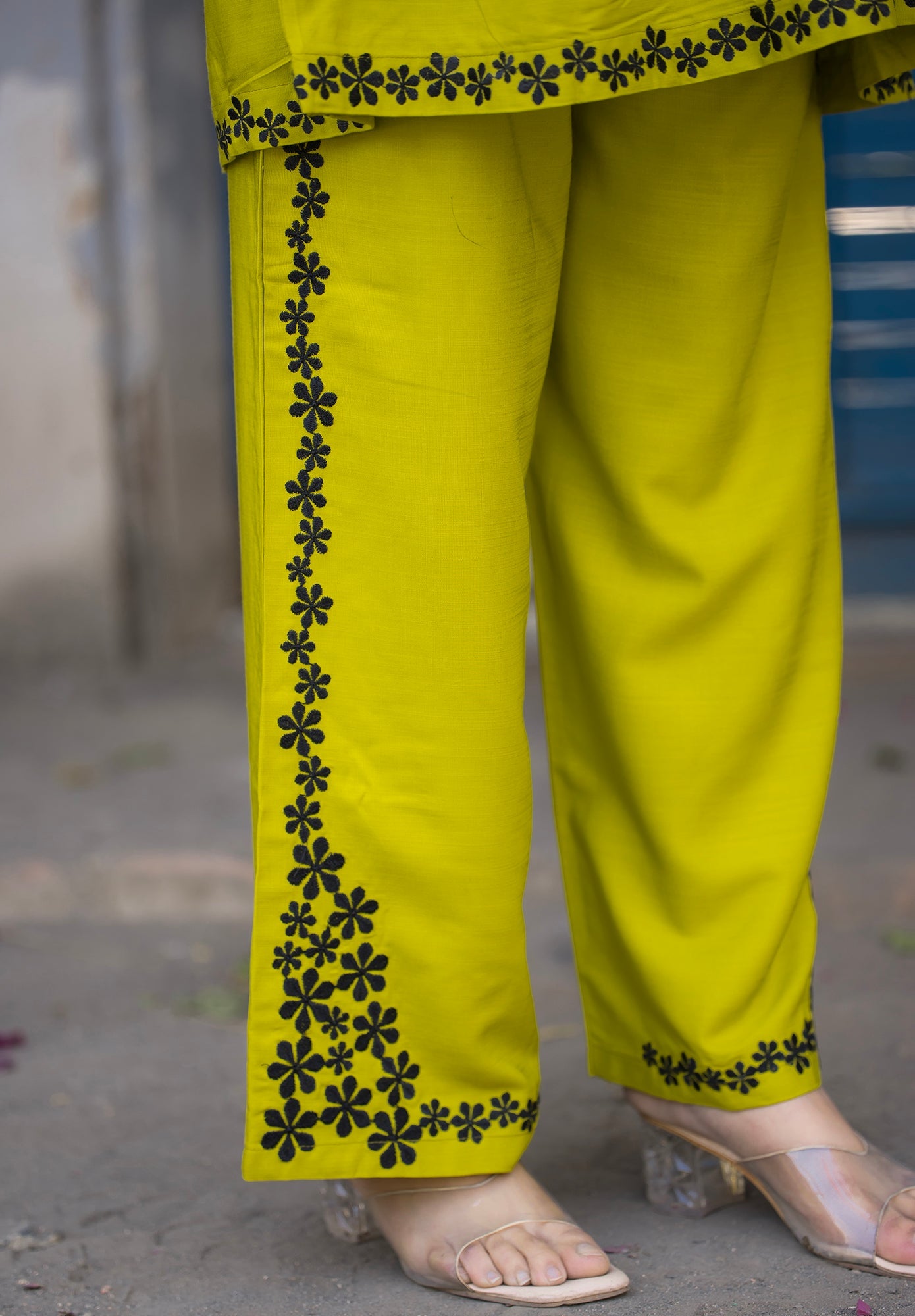Women Rayon Comfortable and Stylish Kurta & Palazzo Set-ROZELLA