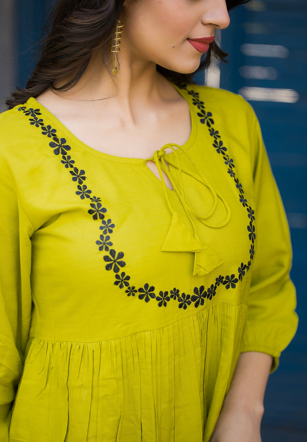 Women Rayon Comfortable and Stylish Kurta & Palazzo Set-ROZELLA