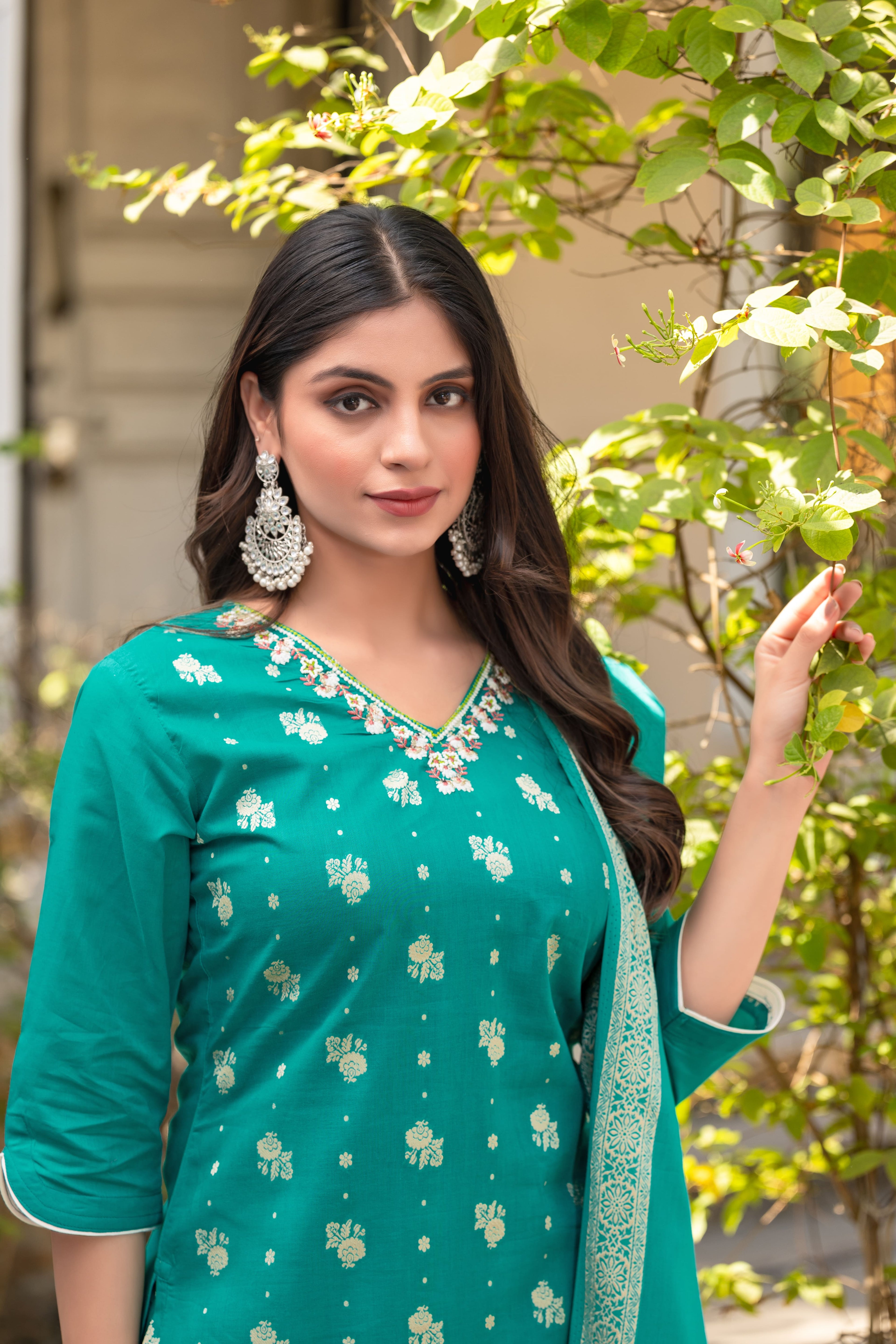 Women Cotton Jequrd Kurta With Trouser & Dupatta-HANSHIKA