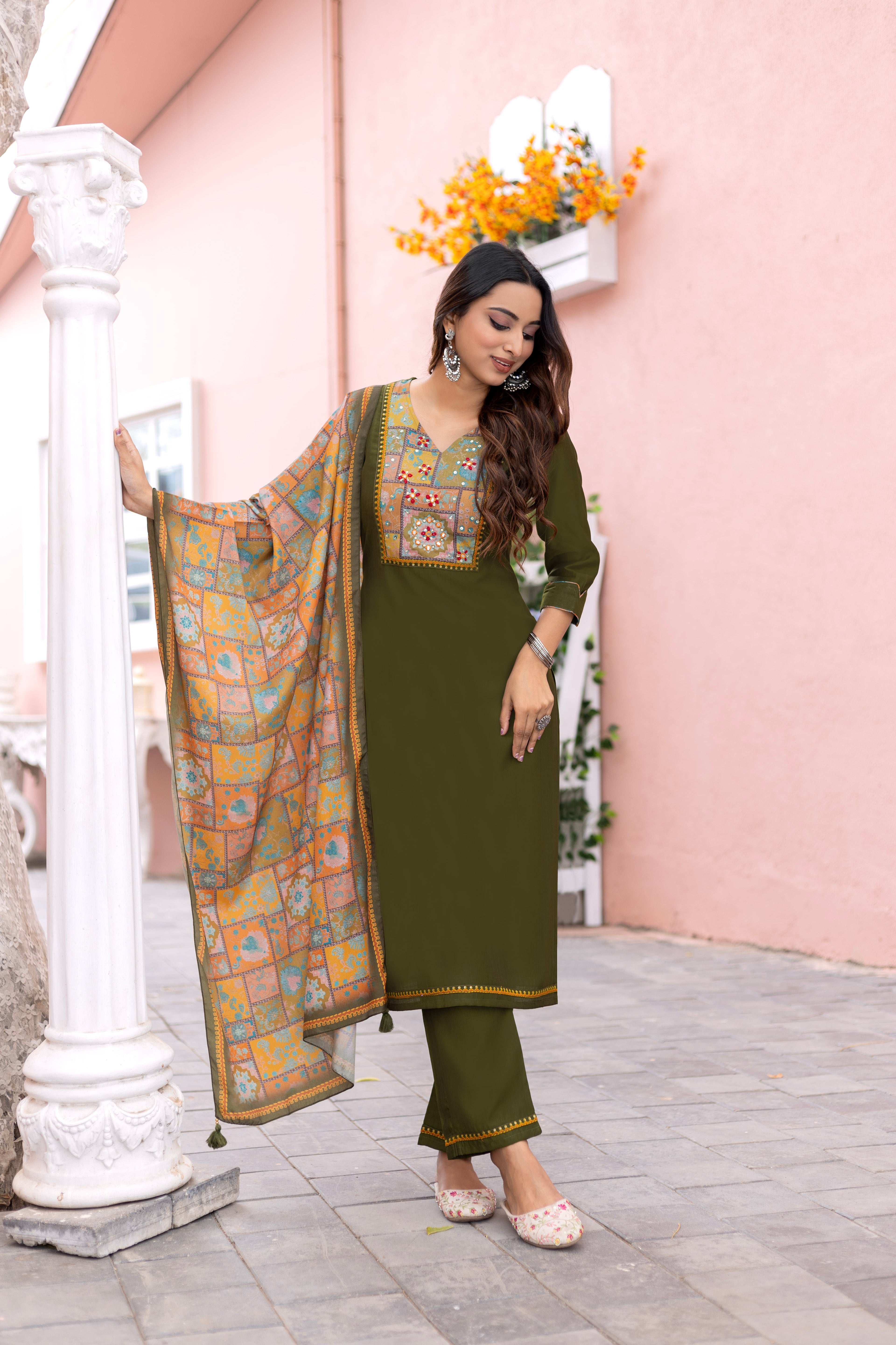 Women Modal Print  Straight Kurta With Pant And Dupatta Suit Set-DAY LIGHT