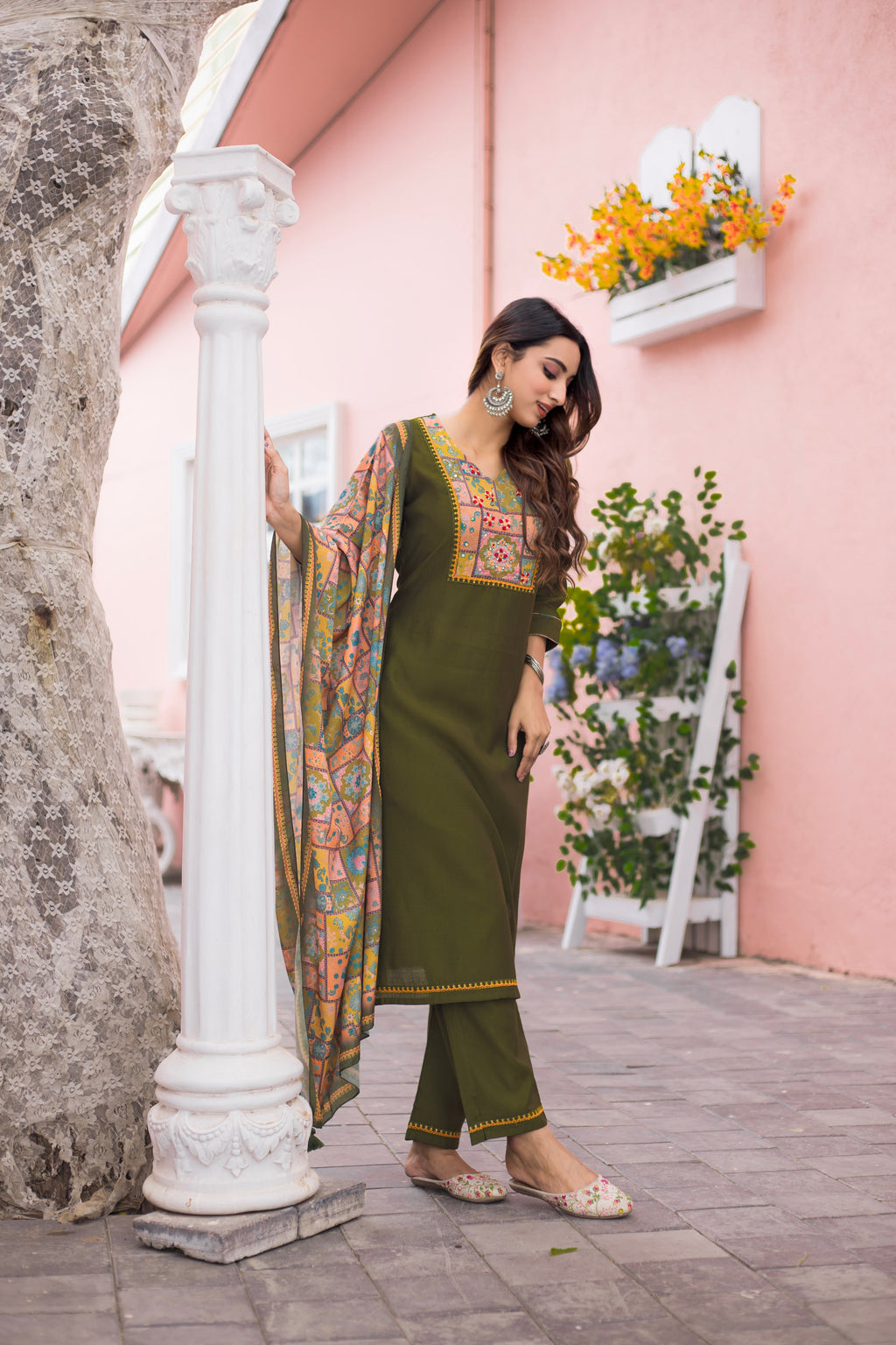 Women Modal Print  Straight Kurta With Pant And Dupatta Suit Set-DAY LIGHT