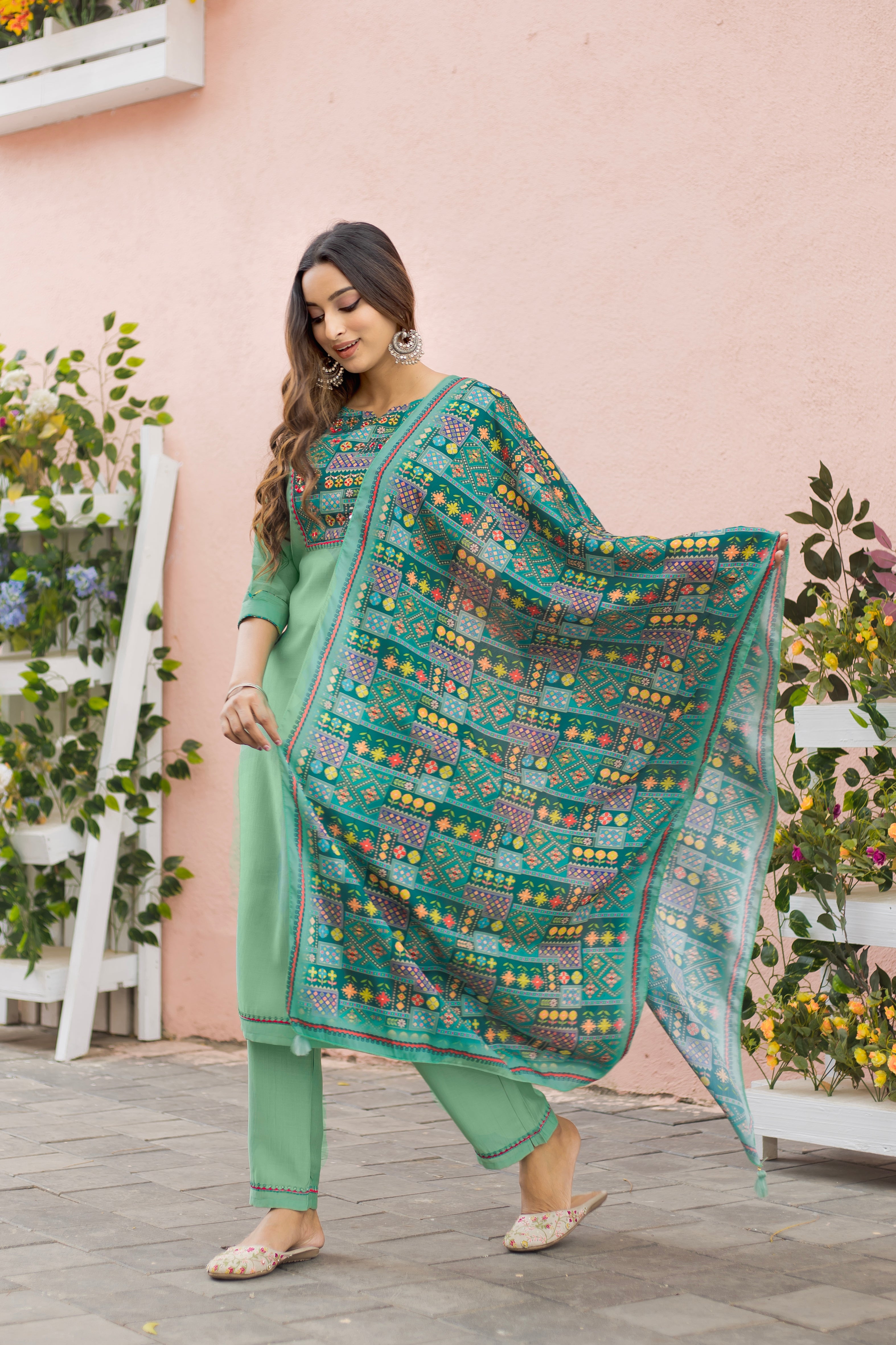 Women Modal Print  Straight Kurta With Pant And Dupatta Suit Set -DAYLIGHT