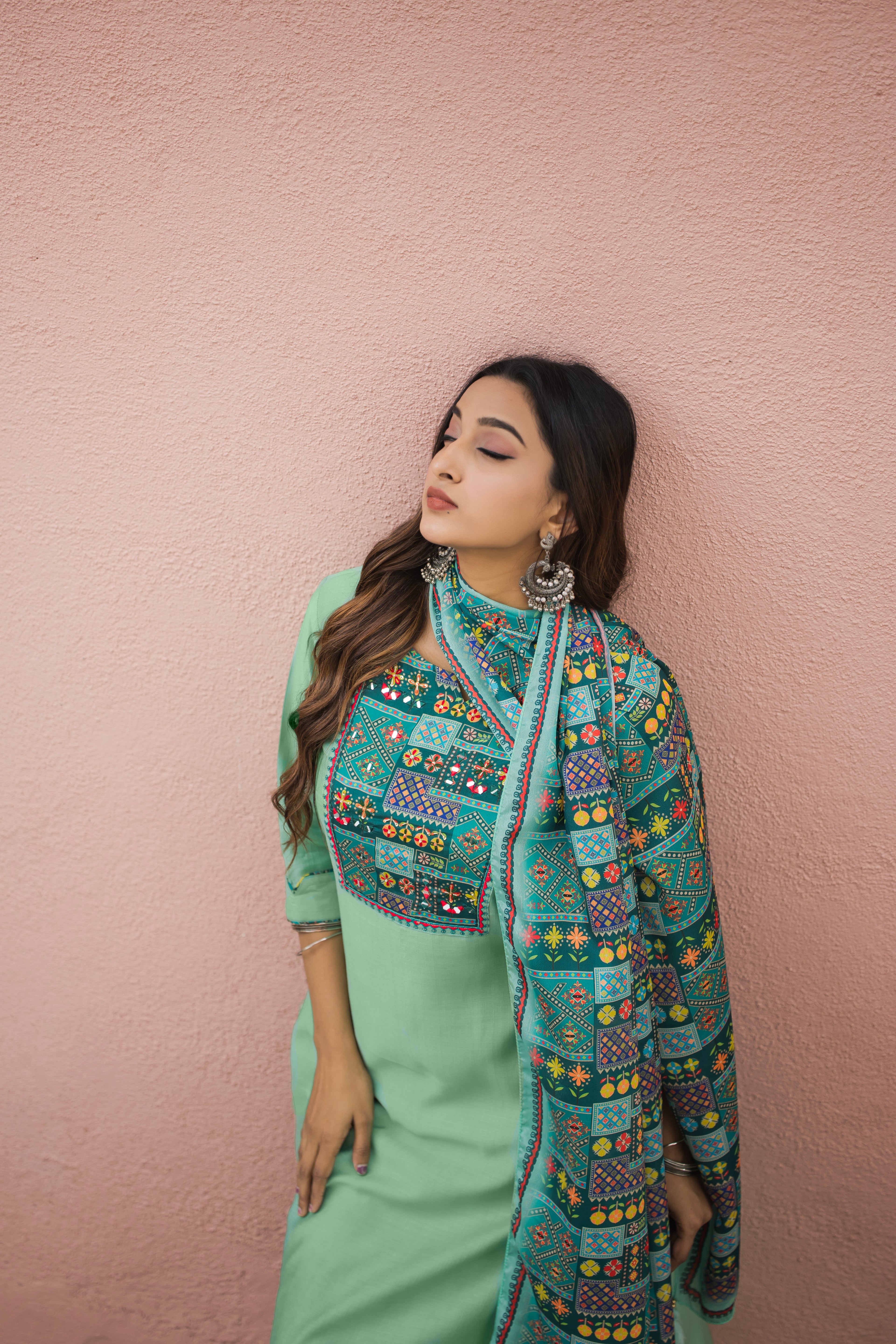 Women Modal Print  Straight Kurta With Pant And Dupatta Suit Set -DAYLIGHT