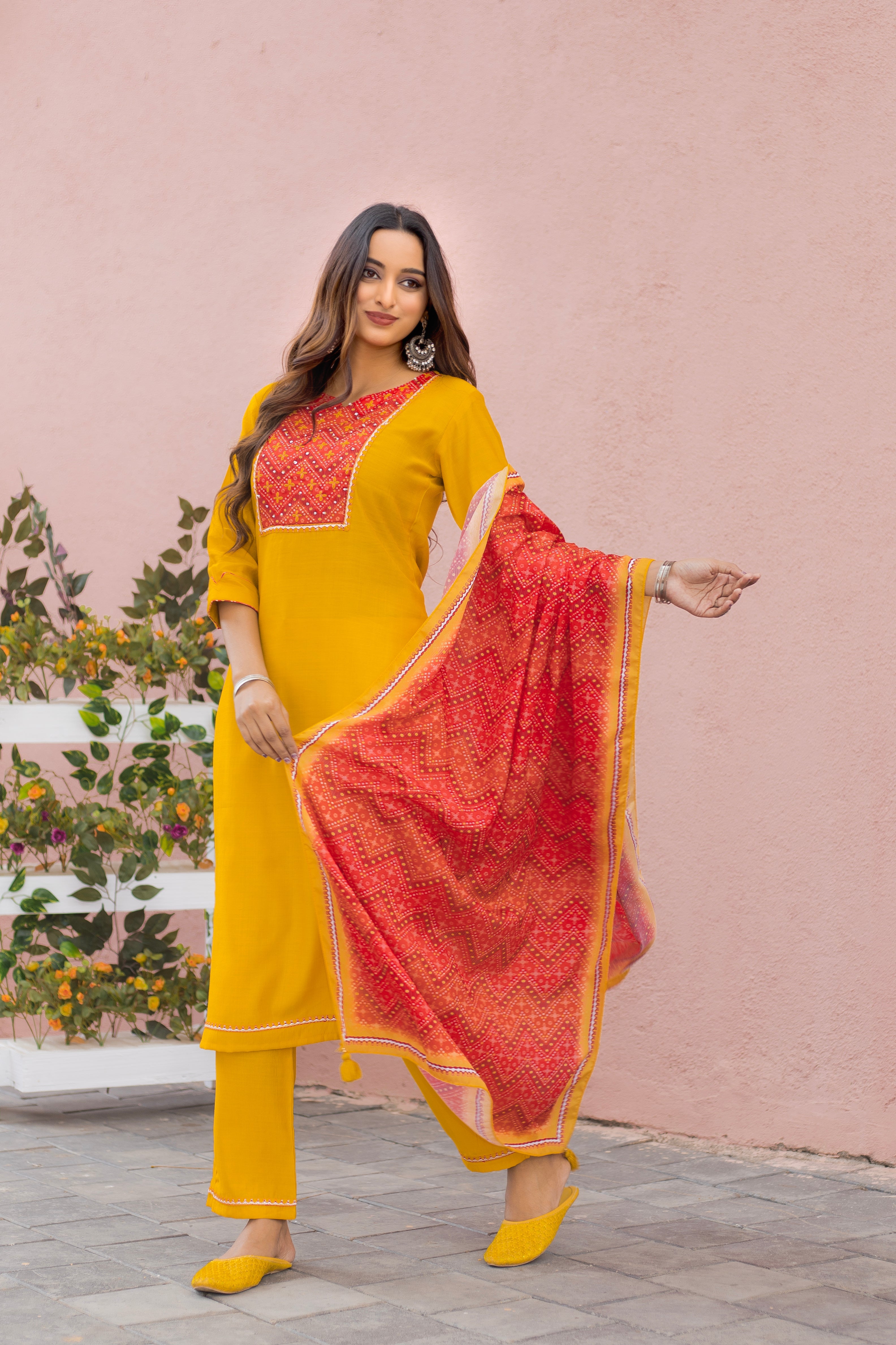 Women Modal Print  Straight Kurta With Pant And Dupatta Suit Set-DAY LIGHT