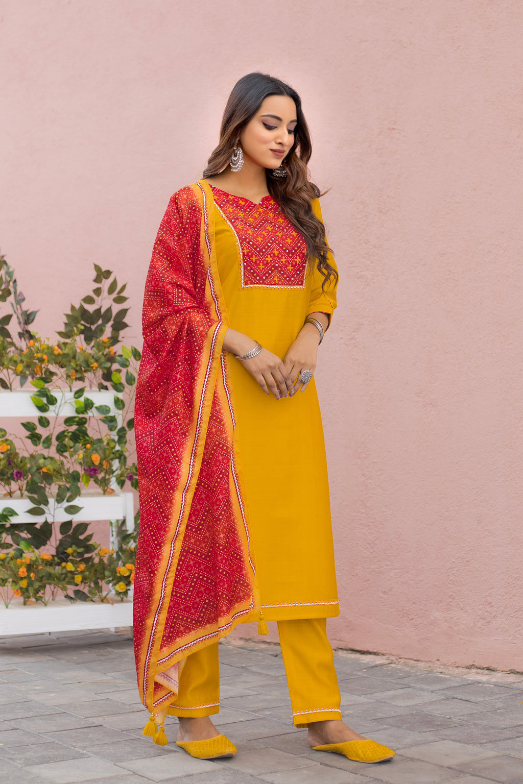 Women Modal Print  Straight Kurta With Pant And Dupatta Suit Set-DAY LIGHT