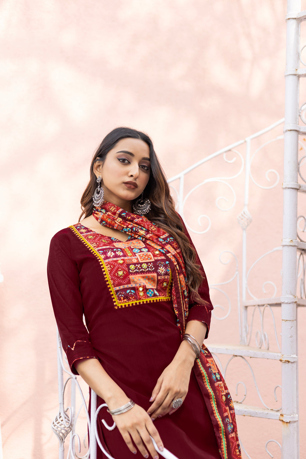 Women Modal Print  Straight Kurta With Pant And Dupatta Suit Set-DAYLIGHT
