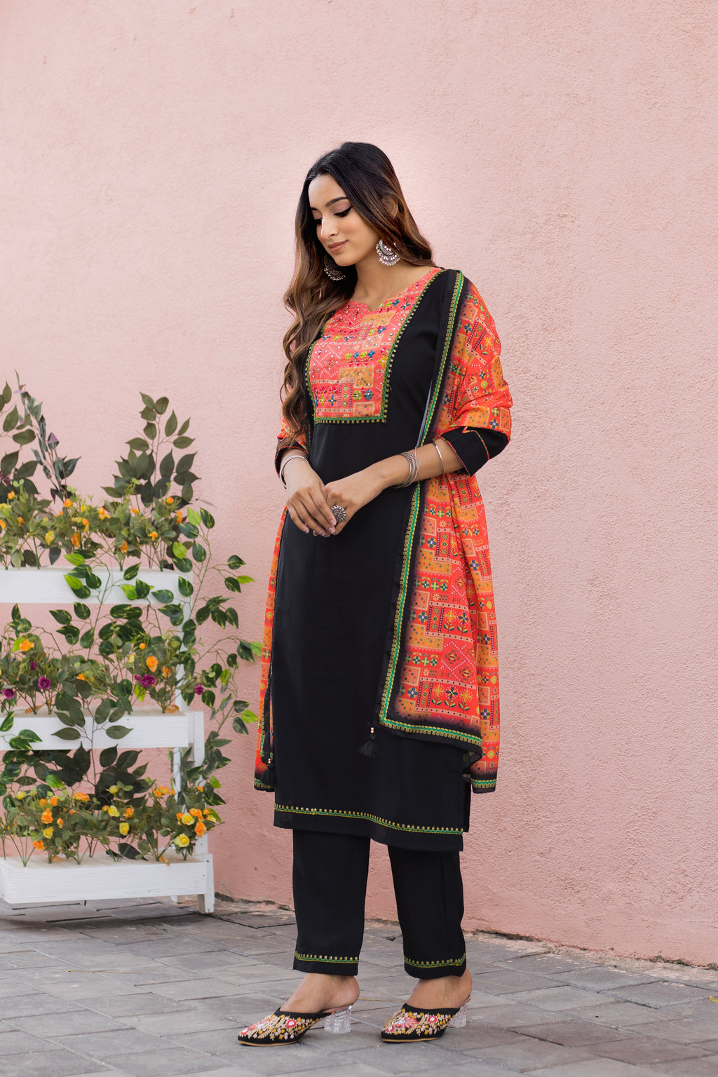 Women Modal Print  Straight Kurta With Pant And Dupatta Suit Set-DAYLIGHT
