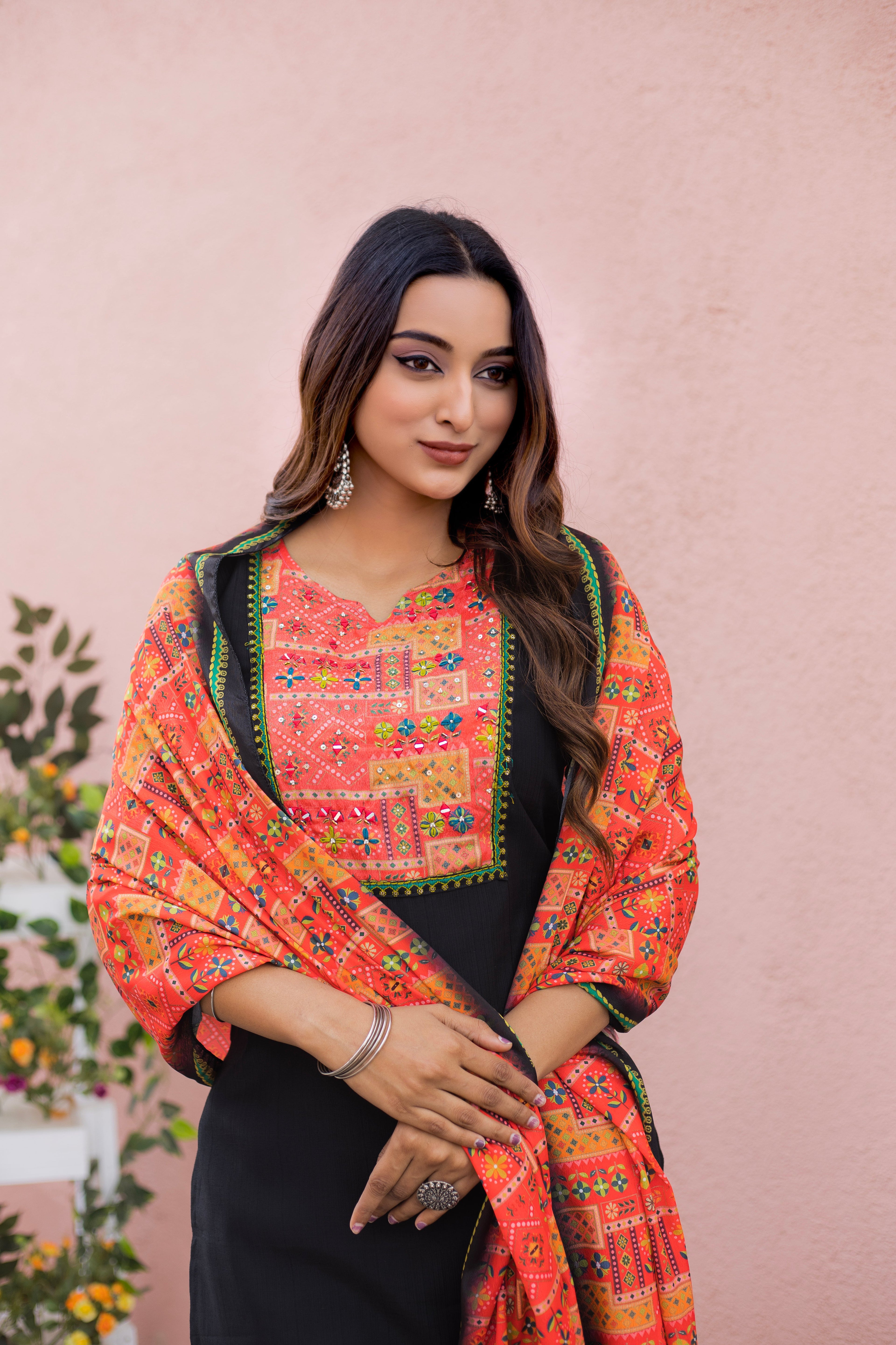 Women Modal Print  Straight Kurta With Pant And Dupatta Suit Set-DAYLIGHT