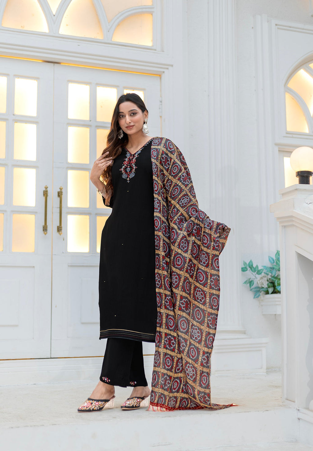 Women Viscos Weaving Straight Kurta With Pant And Dupatta Suit Set-NIKITA