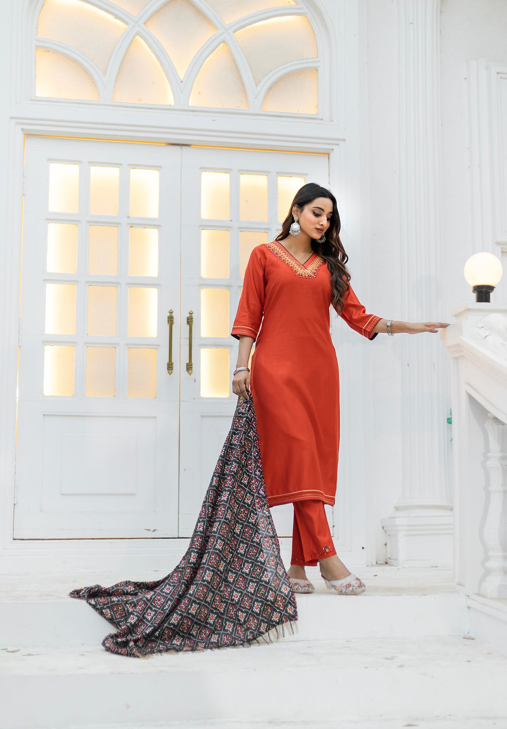 Women Viscos Weaving Straight Kurta With Pant And Dupatta Suit Set-NIKITA
