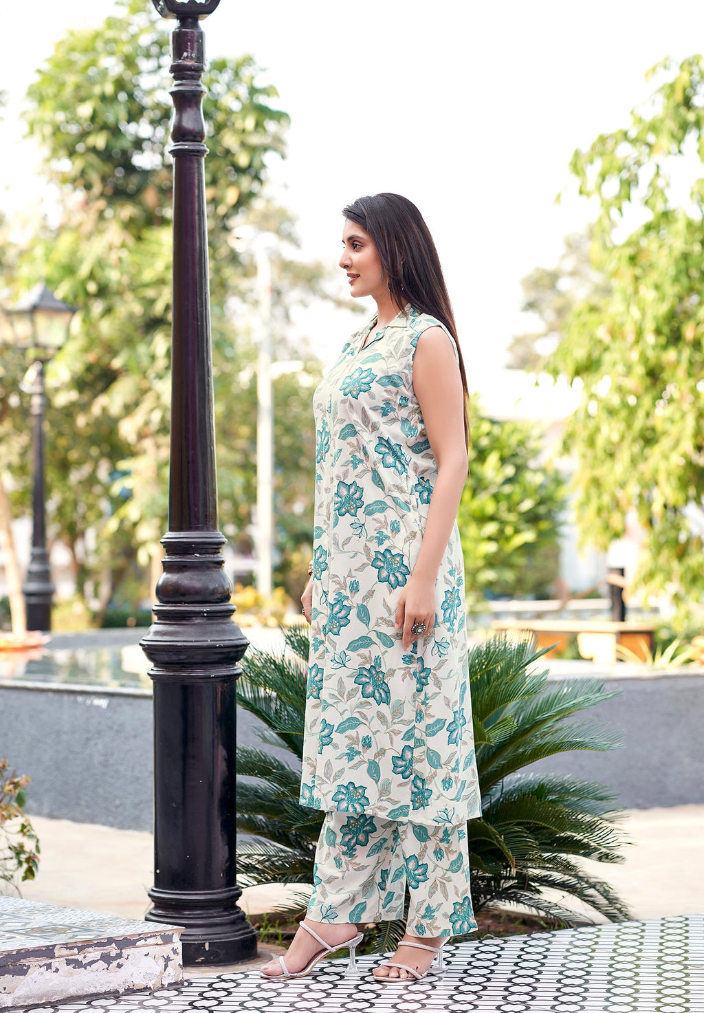 Women Rayon Elegant Kurtis & Palazzos Collection-SAMIKSHA