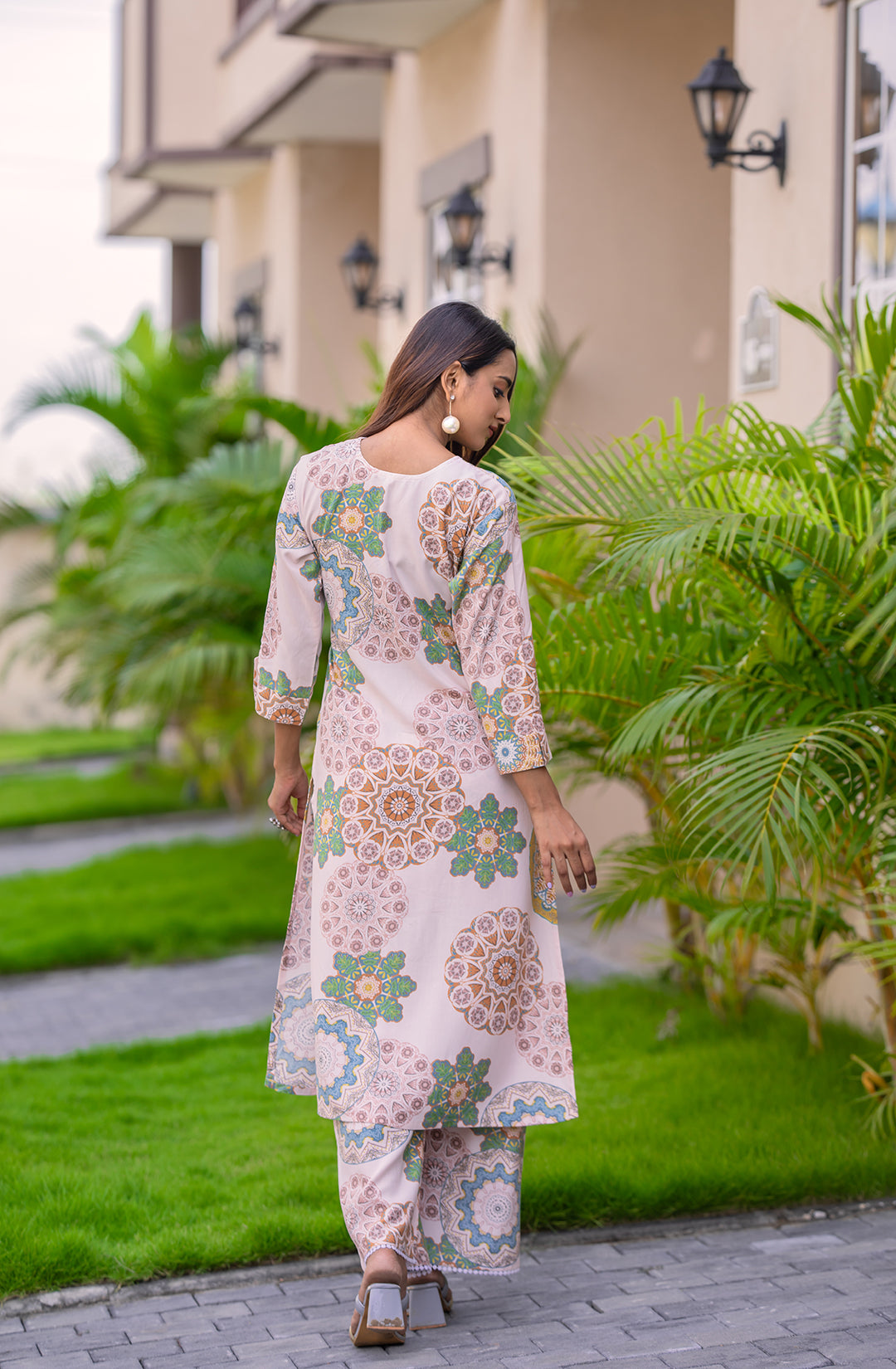 Ethnic Motifa Printed Straight Kurta with Palazzos-SULEKHA