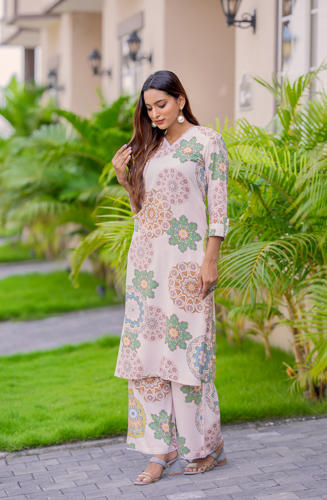 Ethnic Motifa Printed Straight Kurta with Palazzos-SULEKHA