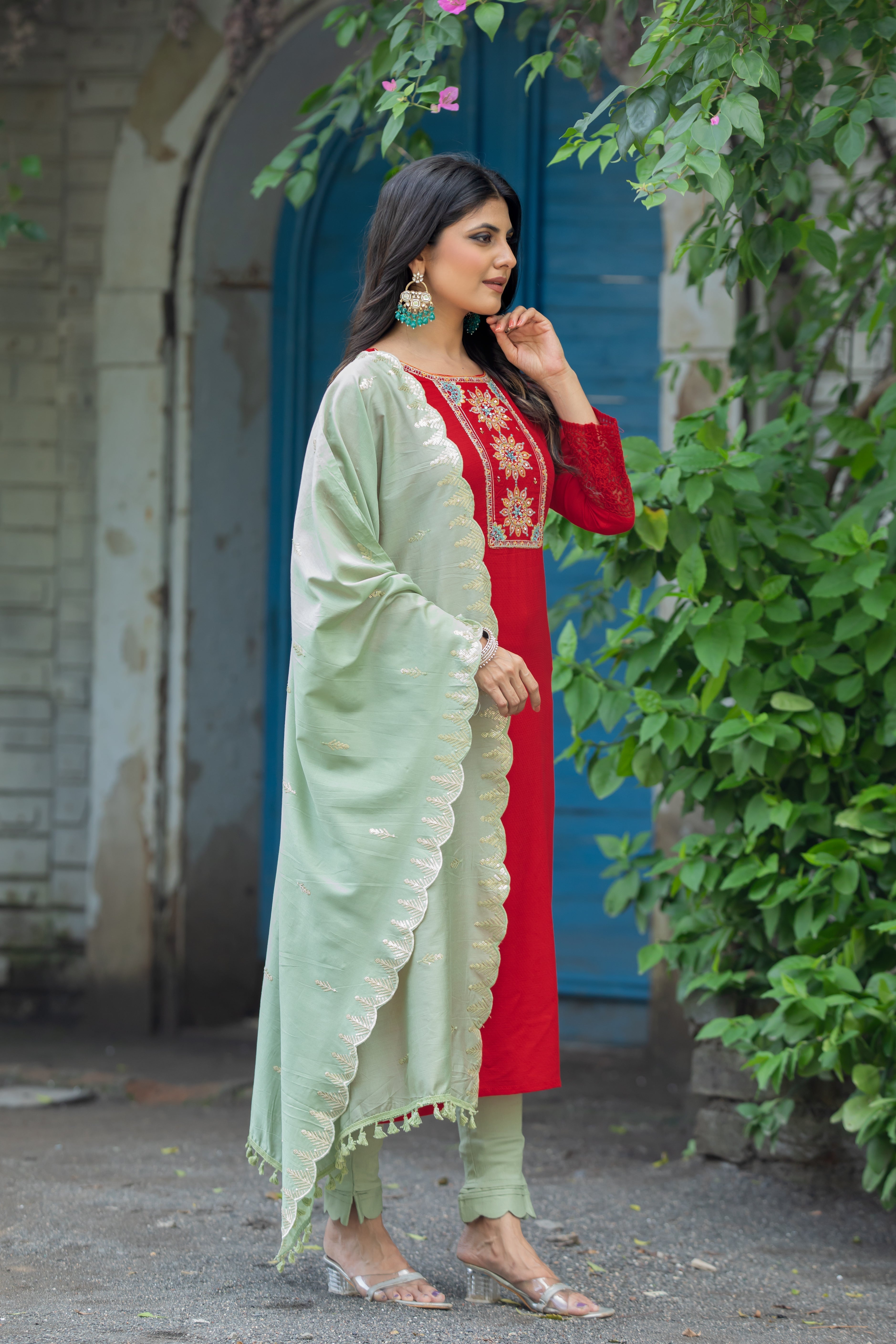 RED KURTA SET FOR WOMEN WITH DUPATTA-WG/7004