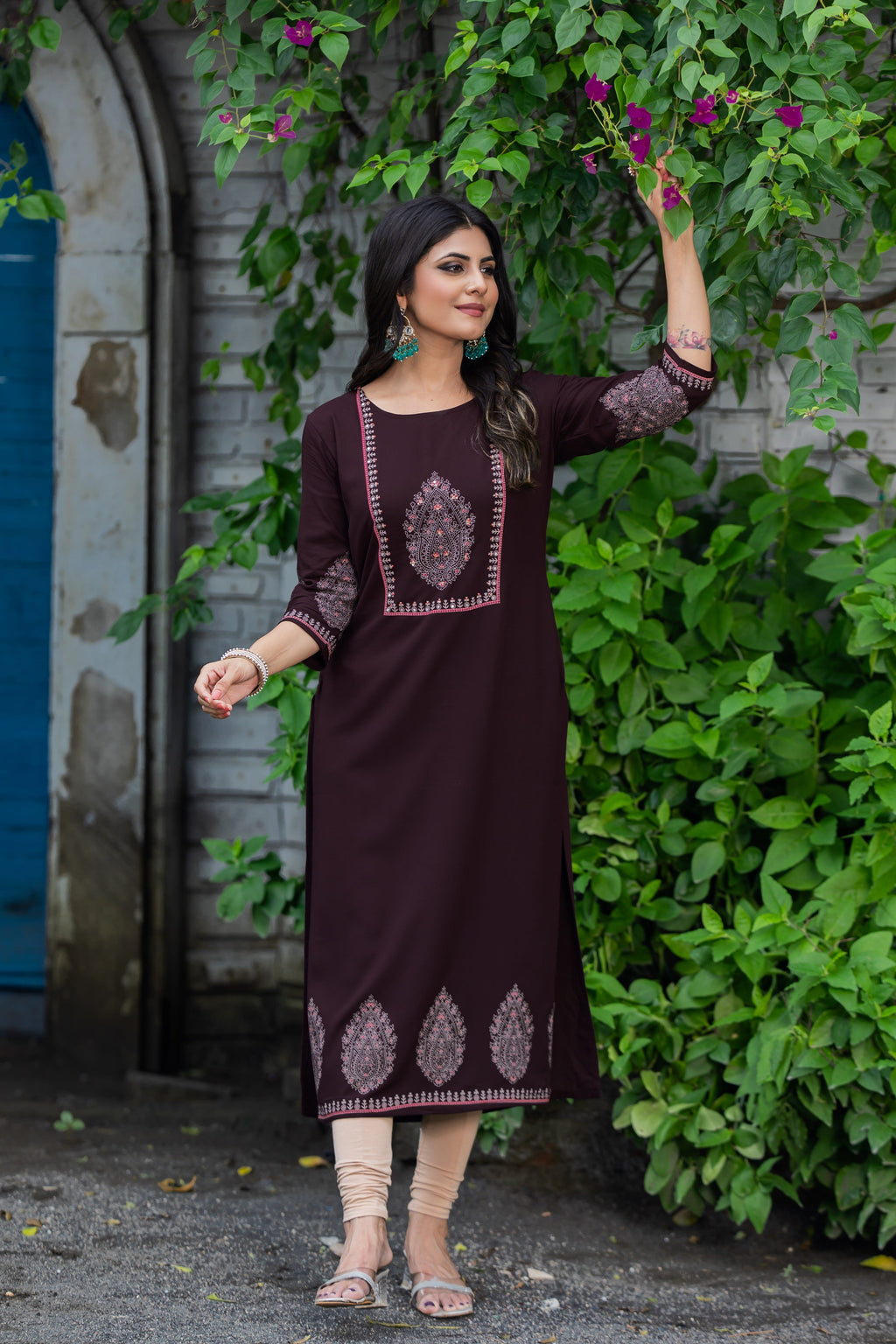 Luxurious Comfort The Brown Heavy Rayon straight Kurti-PALAK39
