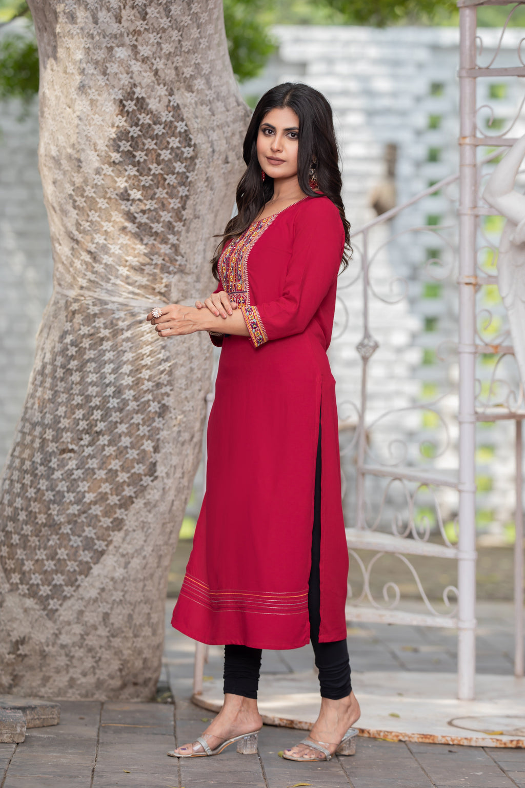 Luxurious Comfort The Blue Heavy Rayon straight Kurti-PALAK39
