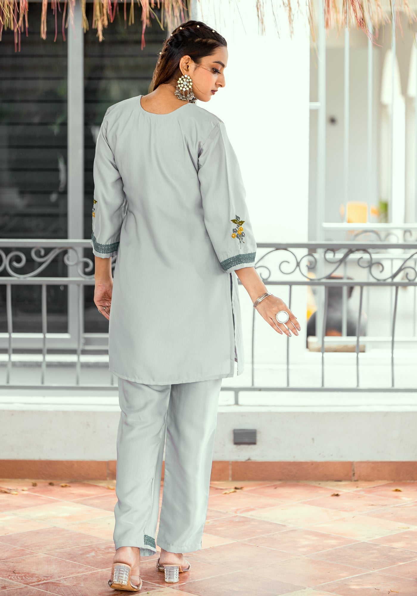 Floral Printed Bell Sleeves V-Neck Linen Top with Trousers-8248