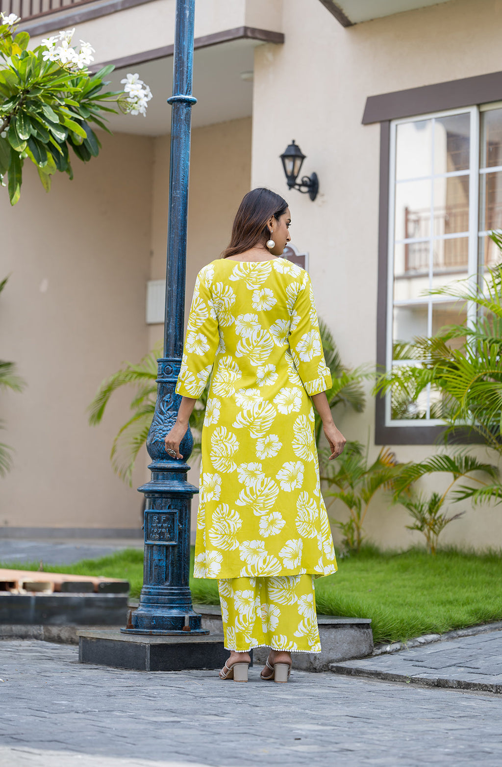 Floral Printed Straight Kurta with Palazzos-SULEKHA