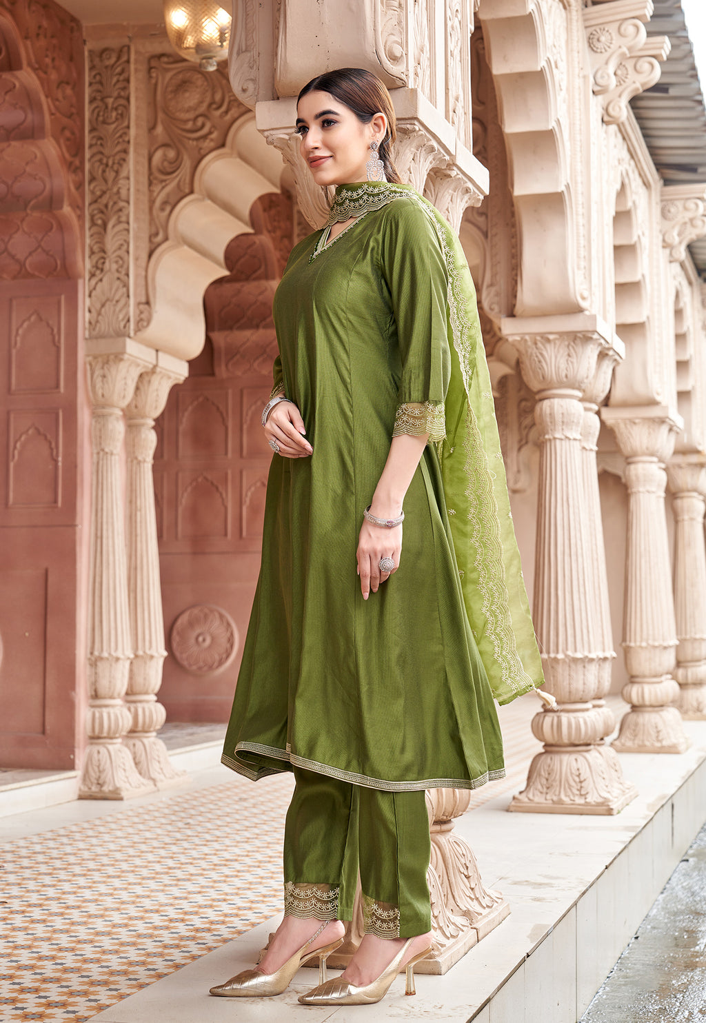 Women Floral Embroidered Kurta with Trousers & Dupatta-MIRZA
