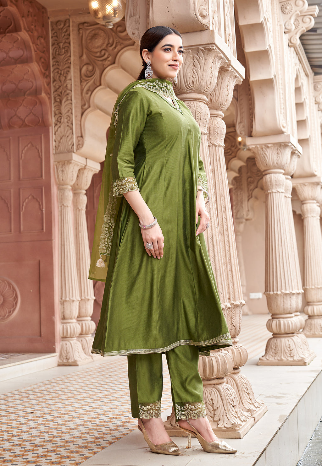 Women Floral Embroidered Kurta with Trousers & Dupatta-MIRZA